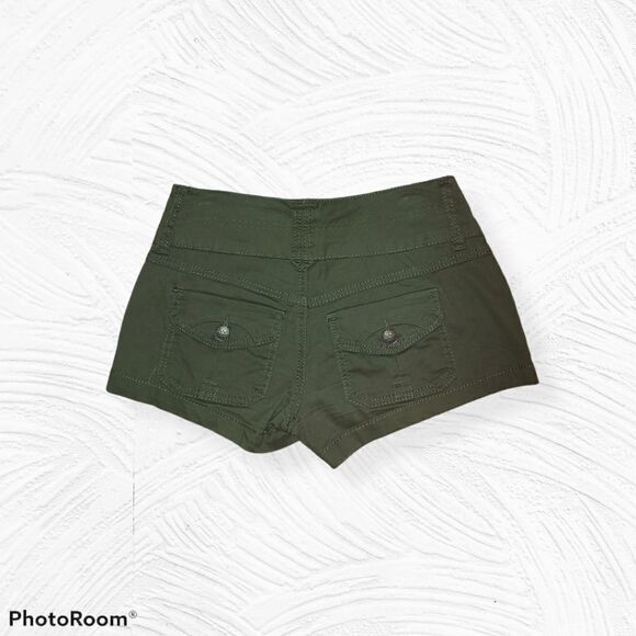 KISMET
SHORTS  - Picture 2 of 5